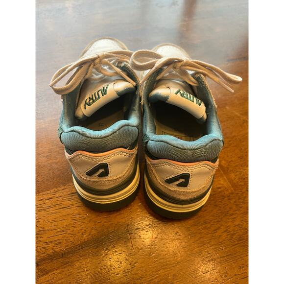Autry CLC White/Green/Pink Womens SZ 37 Sneakers Great Condition - Picture 7 of 7